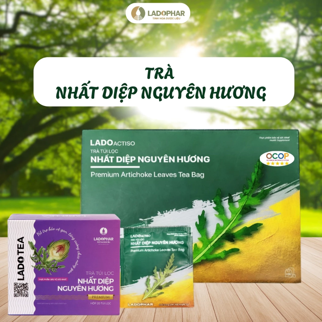 2 hộp Trà Nhất Diệp Nguyên Hương đặt trên bàn